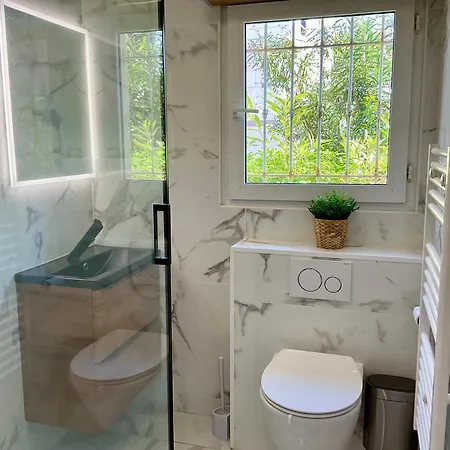 Climatise Avec Piscine